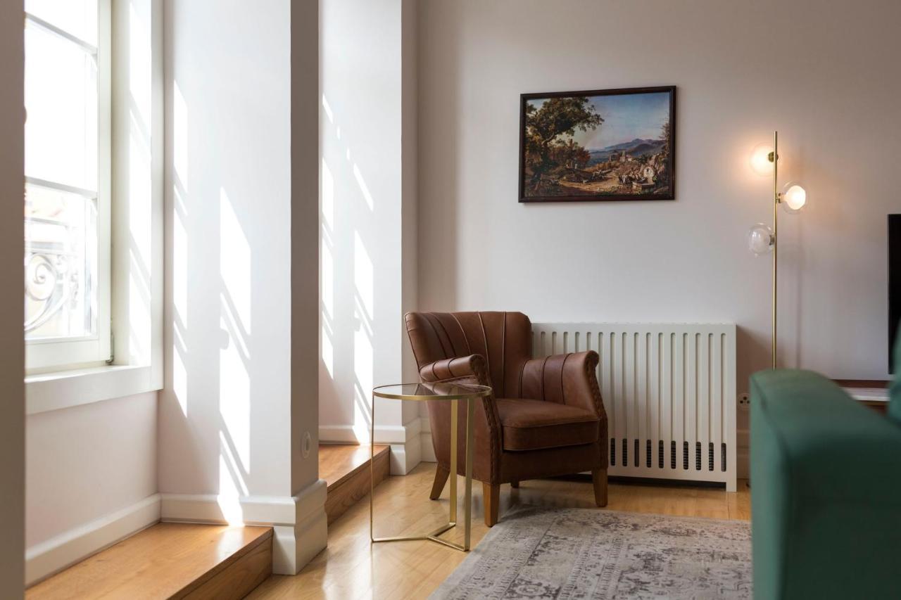 Mouzinho Luxury 3Br Flat L 5 Min Walk To Ribeira By Lovelystay Porto Exterior foto